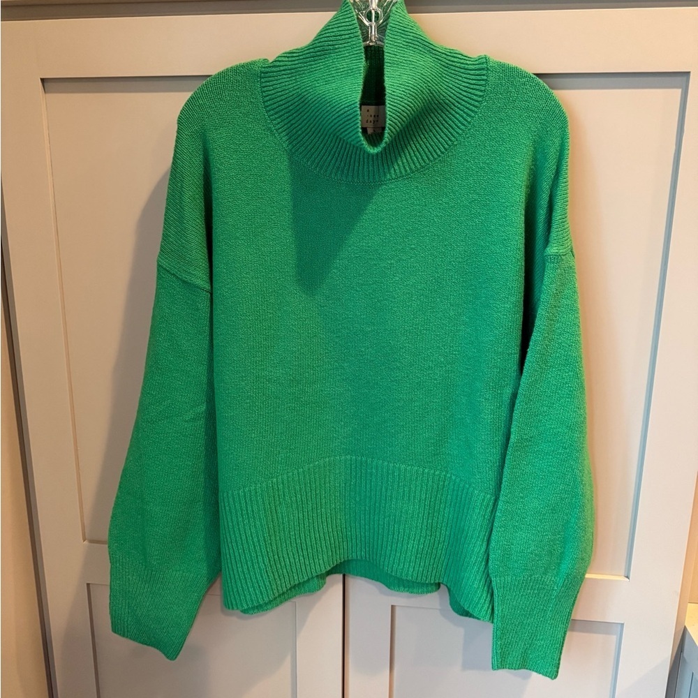 NWT a new day Vibrant Green Cowl Neck Dropped Shoulder Sweater SZ L